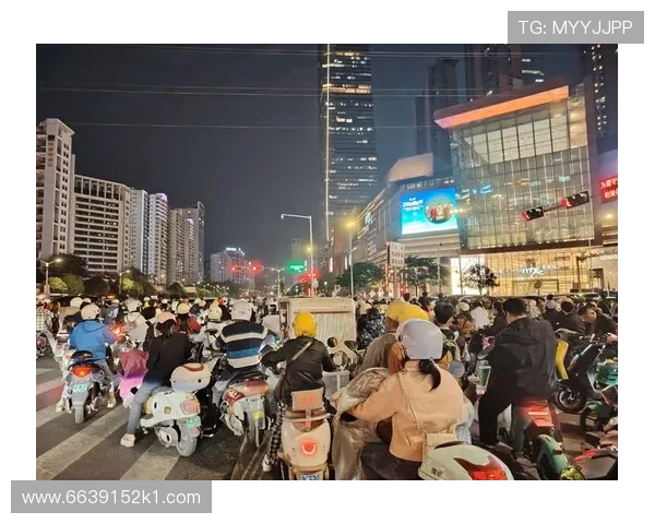 东莞贴吧直播实录:镜头下的城市百态与生活万象 东莞贴吧直播实录:镜头下的城市百态与生活万象